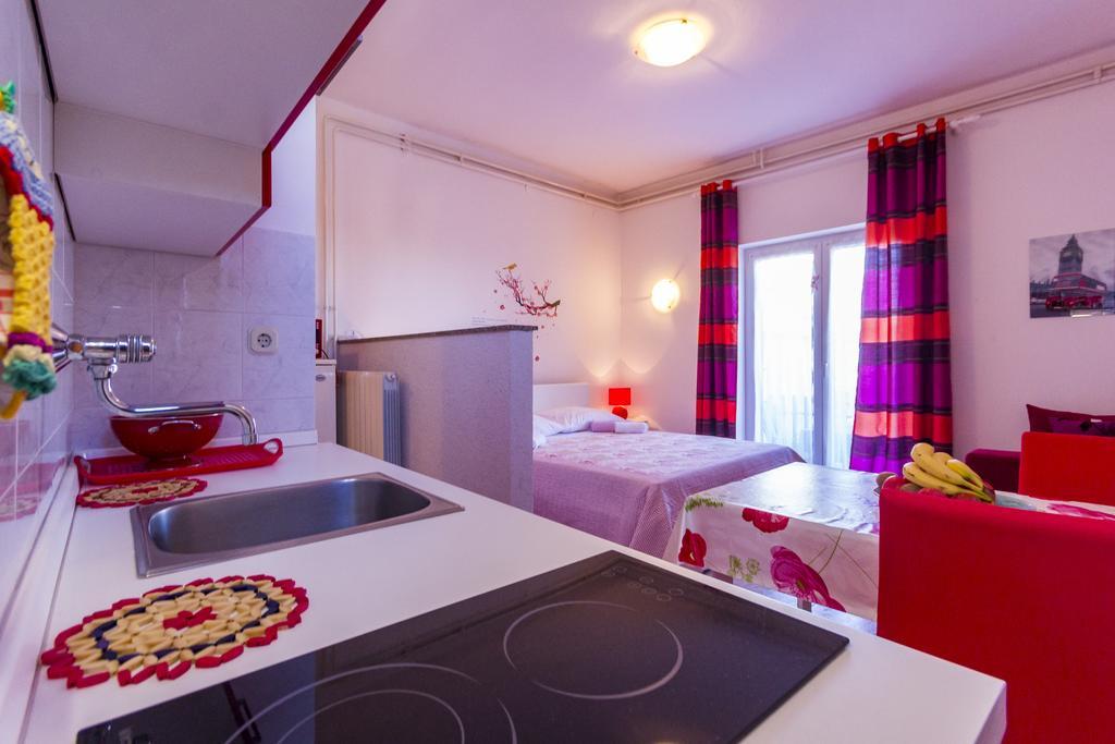 Apartament Lori *